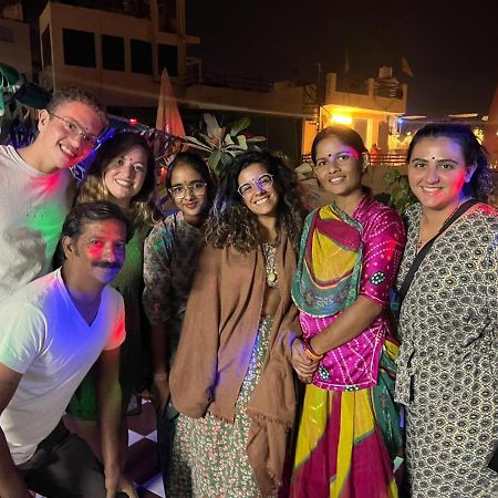 Black Pepper Home Stay Udaipur Eksteriør billede