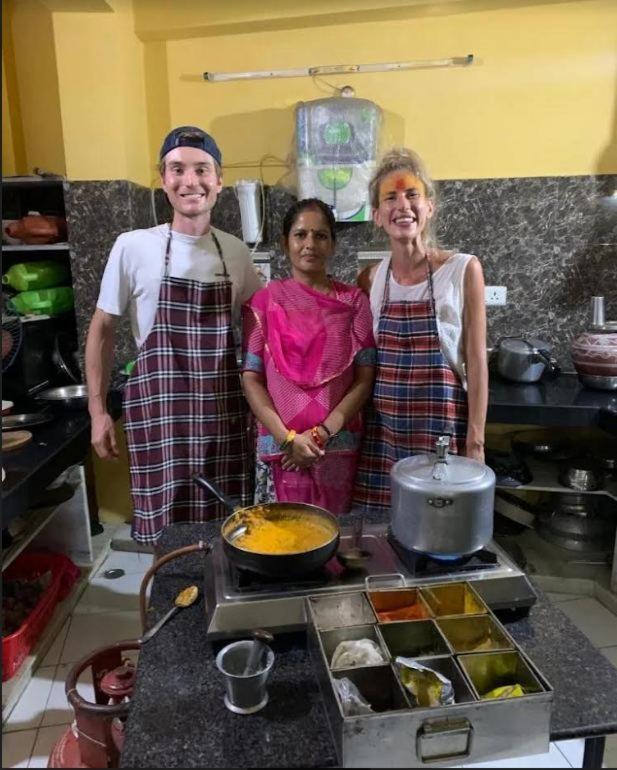 Black Pepper Home Stay Udaipur Eksteriør billede