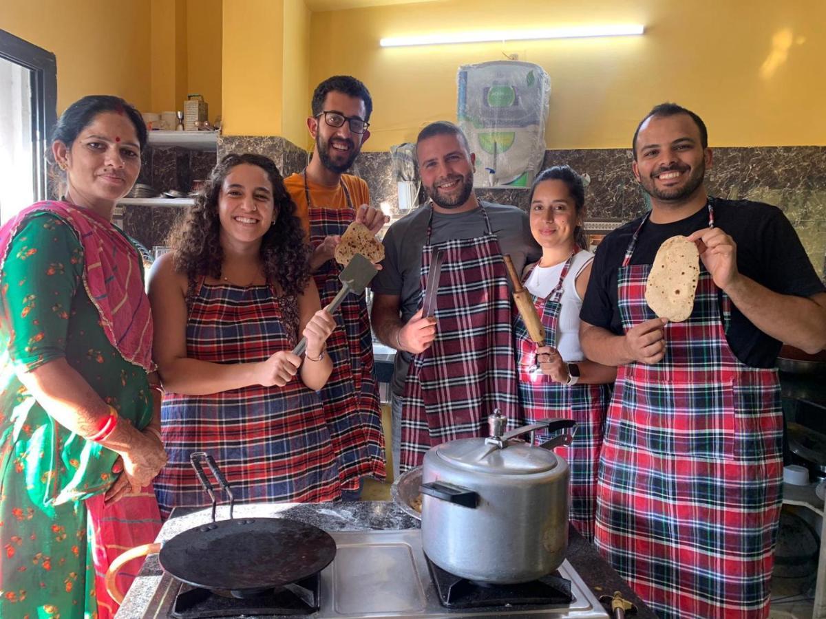 Black Pepper Home Stay Udaipur Eksteriør billede