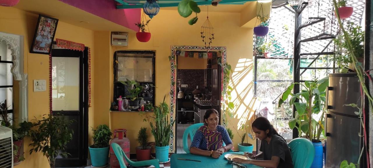 Black Pepper Home Stay Udaipur Eksteriør billede