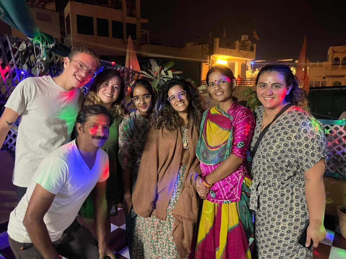 Black Pepper Home Stay Udaipur Eksteriør billede