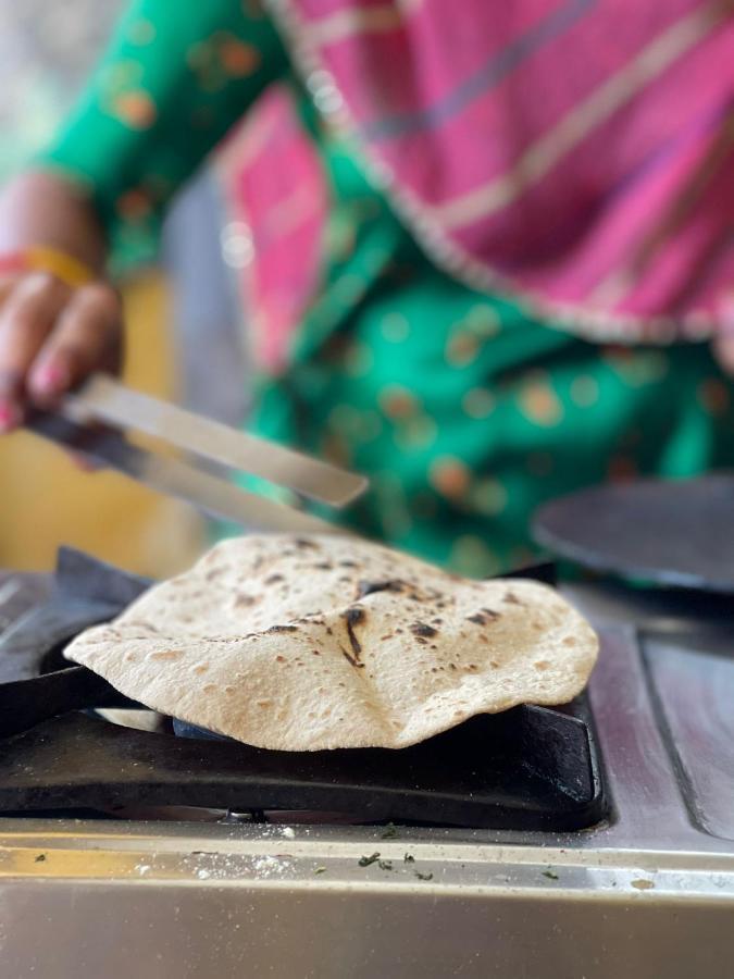 Black Pepper Home Stay Udaipur Eksteriør billede